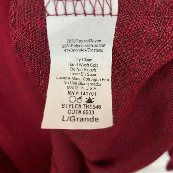 143 Story by Line Up V-Neck Sweater Cranberry Red - Picture 5 of 6
